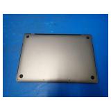 Apple A1990 MacBook Pro 15,1 // INTEL CORE I7-8750H 2.2 Ghz // 16GB DDR4 SDRAM // 251GB SSD // Includes IOS // 15.4" screen with 2880 x 1800 Resolution // Includes Charging Cable