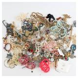 Costume Jewelry - Large Lot