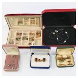 Costume Jewelry - Large Lot