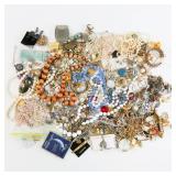 Costume Jewerly - Large Lot