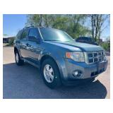2011 FORD ESCAPE XLT All Wheel Drive *NO ACCIDENTS 2 OWNER PREVIOUS CERTIFIED PRE-OWNED*