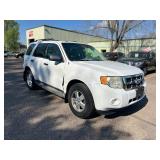 2011 FORD ESCAPE XLT *All wheel Drive w/ No Accidents*