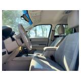 2011 FORD ESCAPE XLT *All wheel Drive w/ No Accidents*