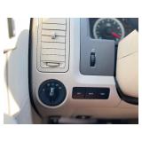 2011 FORD ESCAPE XLT *All wheel Drive w/ No Accidents*