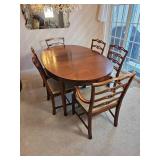 Elegant Chippendale Dinging Set