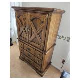 Thomasville Furniture Heritage Bedroom Hutch