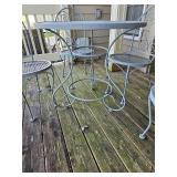 Charming Scrolled Icecream Table Set