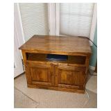 American Contemporary Entertainment Stand