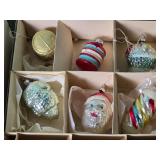 Vintage MCM Christmas Tree Ornament Set (16)