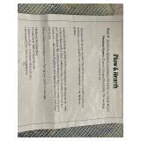 New Plow & Hearth Polyester Flower Shaped Area Rug