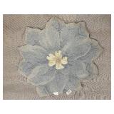 New Plow & Hearth Polyester Flower Shaped Area Rug