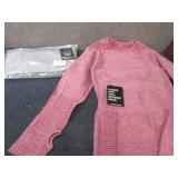 2 Small Gym Wolf Yoga Sets NWT...