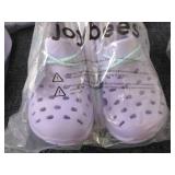 6 pr Joybees Kids Shoes Size 5...