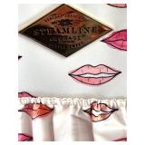 Streamline Luggage Set: Vintage-Inspired Red and Ivory Hard Case