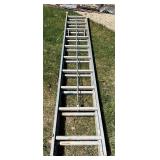 Aluminum Extension Ladder with Safety Feet