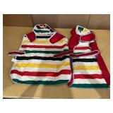 LOT OF 2 Pendleton Pet Waterproof Reversible Rain Coat for Dogs