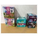 LOT OF 5 Miscellaneous Diapers