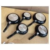 LOT OF 5 Frying Pans