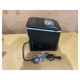 Avanti Ice Maker Mighty Ice Countertop Design Makes 26 Pounds of Bullet-Shaped Ice Cubes in 24 Hours