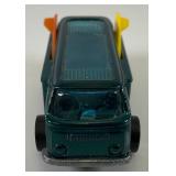 1969 REDLINE Hot Wheels Volkswagon "BEACH BOMB" With Surf Boards And Button Nice Condition