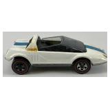 1969 REDLINE Hot Wheels "Jack Rabbit" With Button Good Condition