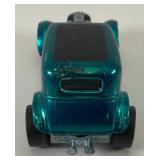 1968 REDLINE Hot Wheels "32 Ford Vicky Classic" Transparent Aqua With Button Really Nice Condition