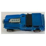 1970 REDLINE Hot Wheels "The Hood" Transparent Blue With Button Super Nice Condition