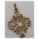 Elegant Sterling Silver Pendant Filigree Design