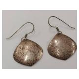 Elegant Sterling Silver Leaf Pattern Earrings