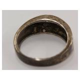 Elegant Sterling Silver Leaf Design Band