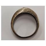 Elegant Sterling Silver Leaf Design Band