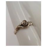 Elegant Sterling Silver Artistic Ring with Abalone Shell