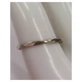 Sterling Silver Minimalist Twisted Band Ring