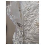 Elegant White Lace Wedding Dress with Removable Train