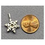 Sterling Silver Snowflake Pendant .925