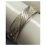 Sterling Silver 925 Band Ring Elegant Design Size 6.75
