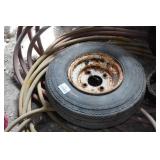 Air Hoses and Trailer Tire