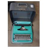Vintage Remington Typewriter