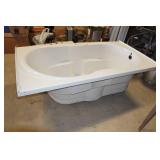 Ultra Bathtub Insert