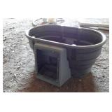 Rubbermaid Large Stock Tank with Hog Waterer