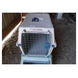 *2* Medium Sized Pet Kennels