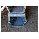 *2* Medium Sized Pet Kennels