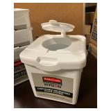 DIY Disinfecting Wipes System