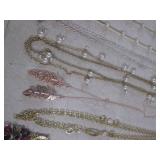 (EC1) Assorted Fashion Jewelry Most...