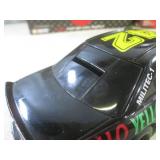 (CS) 2 Diecast Metal Race Cars 1:24...