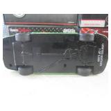 (CS) 2 Diecast Metal Race Cars 1:24...