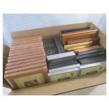 (EW3) Box of Assorted Picture Frame...