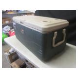 (BR2) Large Coleman Xtreme 150 Quar...