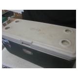 (BR2) Large Coleman Xtreme 150 Quar...