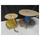 (EW5) 2 Extention Cords ...